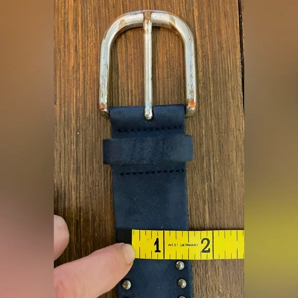 Vintage Vanzetti Studded Blue Suede (Leather Coated) Belt - Made in Germany - Picture 7 of 10